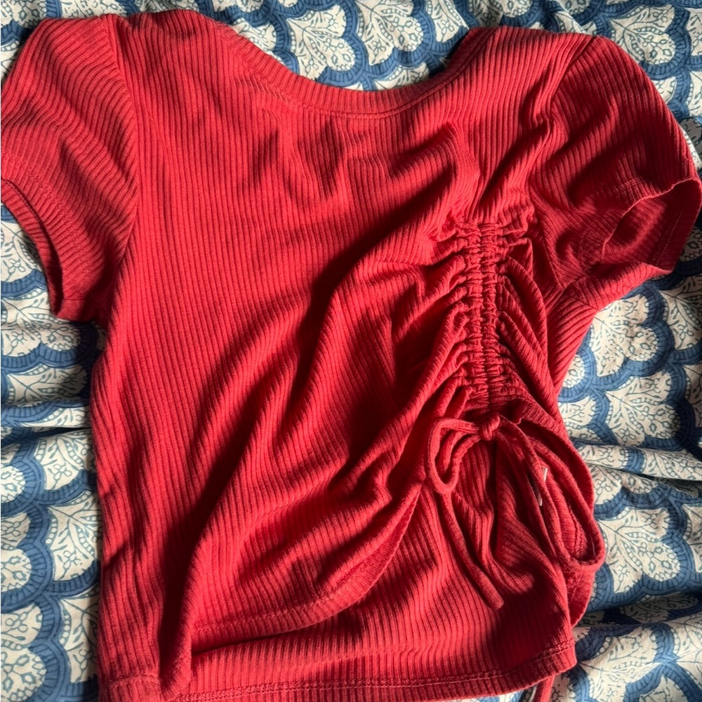 Size small super cut Pacsun top♥️♥️♥️